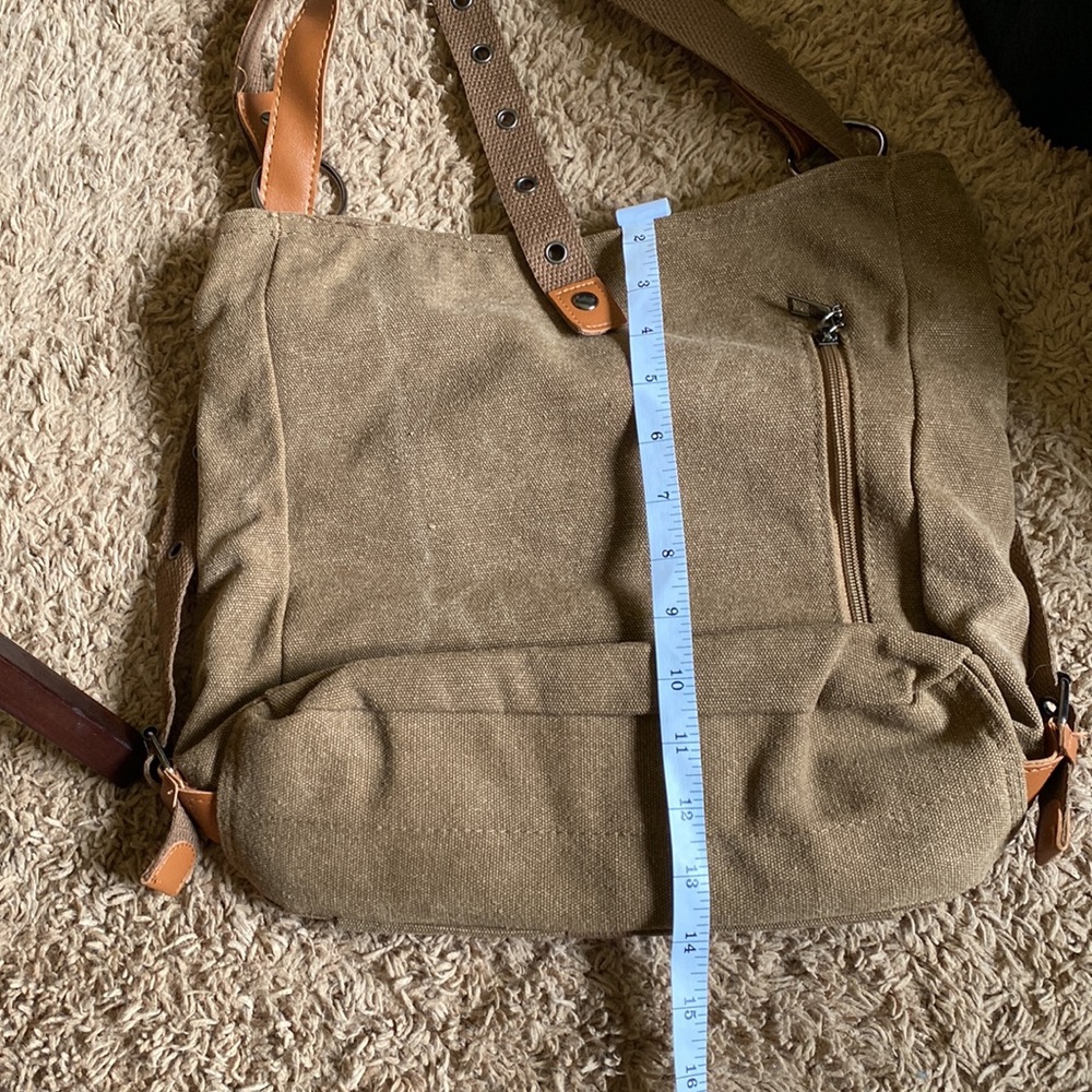 Tan purse - Picture 2 of 5